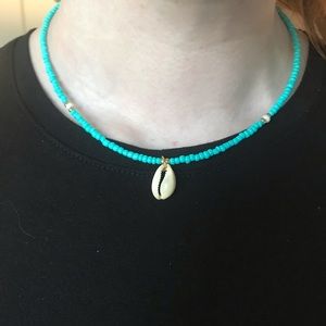 🆕 Turquoise Beads & Shell Choker Necklace